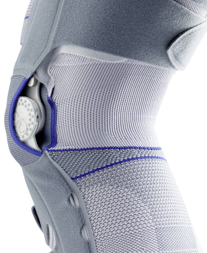 Bauerfeind Softec Genu Knee Brace