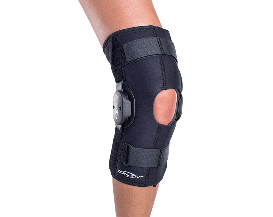 Donjoy Deluxe Hinged Knee Brace