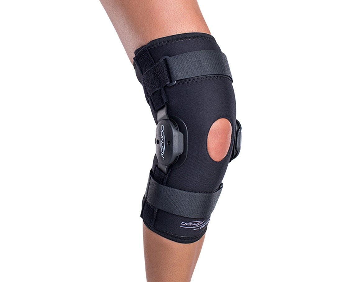 Donjoy Deluxe Hinged Knee Brace